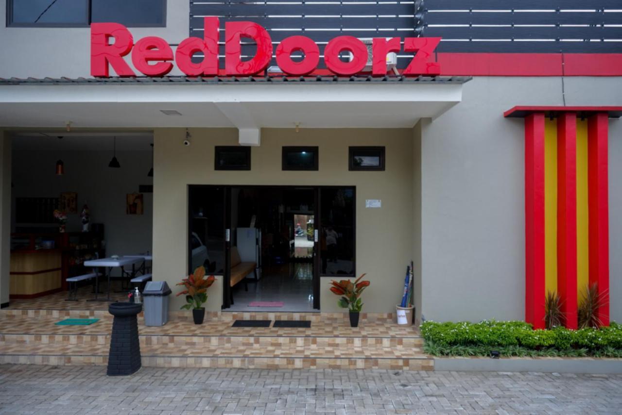 Reddoorz Near Kampus Ump Purwokerto 2 Hotel Sumbang Bagian luar foto